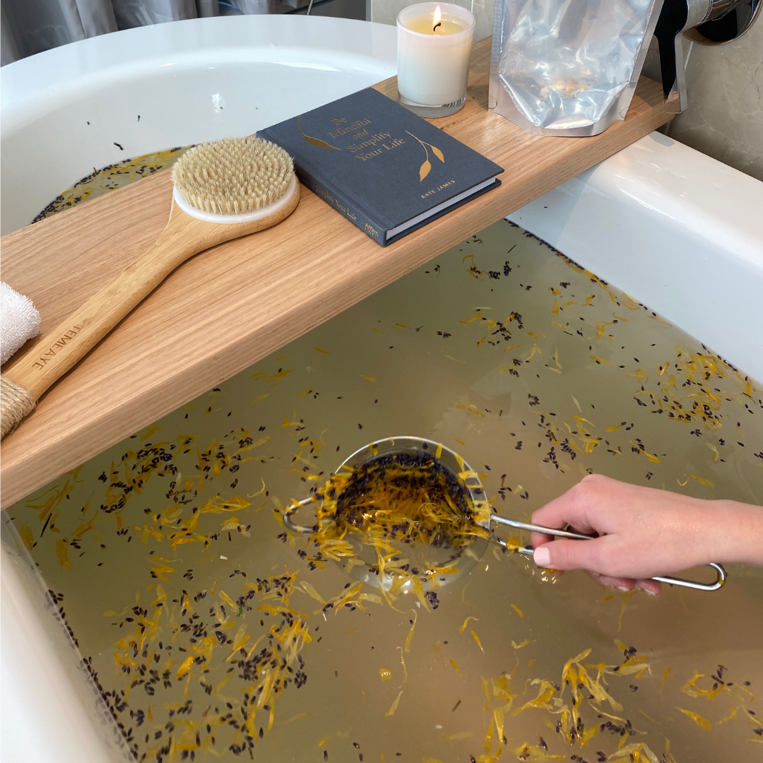 Bath Soak Clean Up - Small Metal Mesh